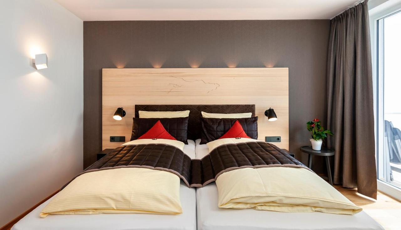 Boutiquehotel Zur Winzerstube - Adults Only Хагнау Экстерьер фото