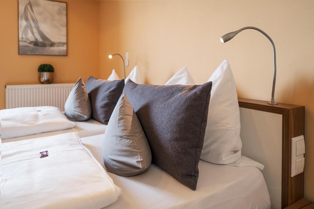 Boutiquehotel Zur Winzerstube - Adults Only Хагнау Экстерьер фото