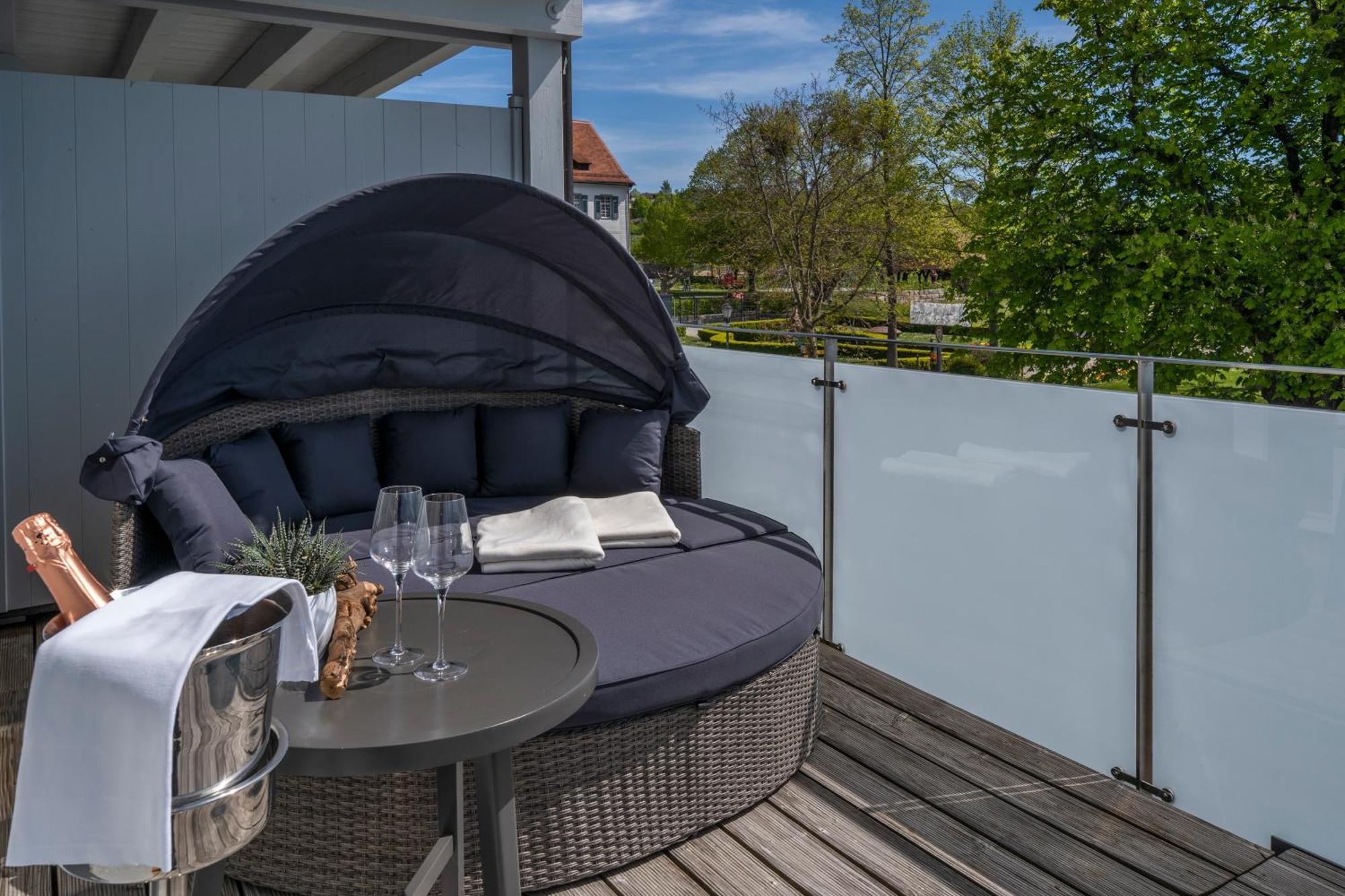 Boutiquehotel Zur Winzerstube - Adults Only Хагнау Экстерьер фото